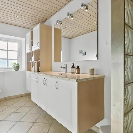 4 Bedroom Stunning In Дом отдыха