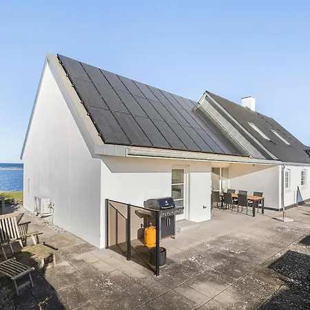 4 Bedroom Stunning In Glesborg