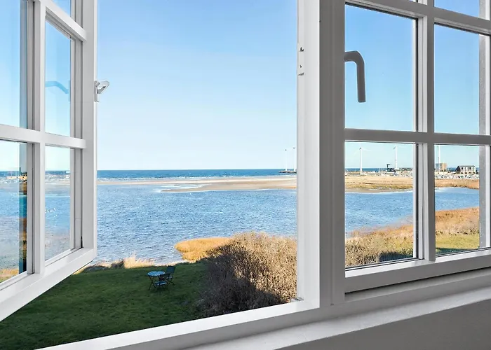 4 Bedroom Stunning In Glesborg